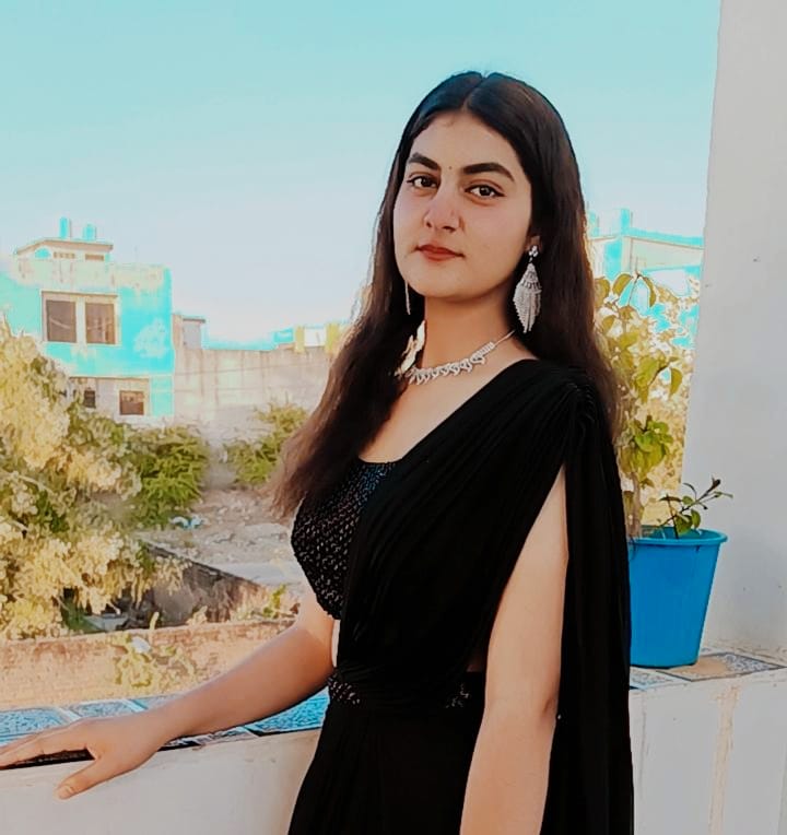 Ritika Singh — Receptionist